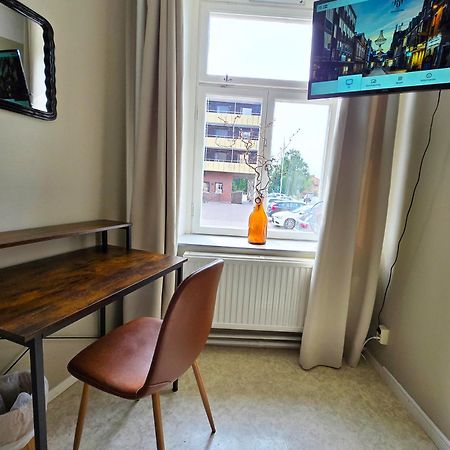 Hotell Slottsgatan ออสการ์ชัมน์ ภายนอก รูปภาพ