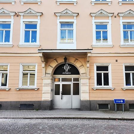 Hotell Slottsgatan ออสการ์ชัมน์ ภายนอก รูปภาพ