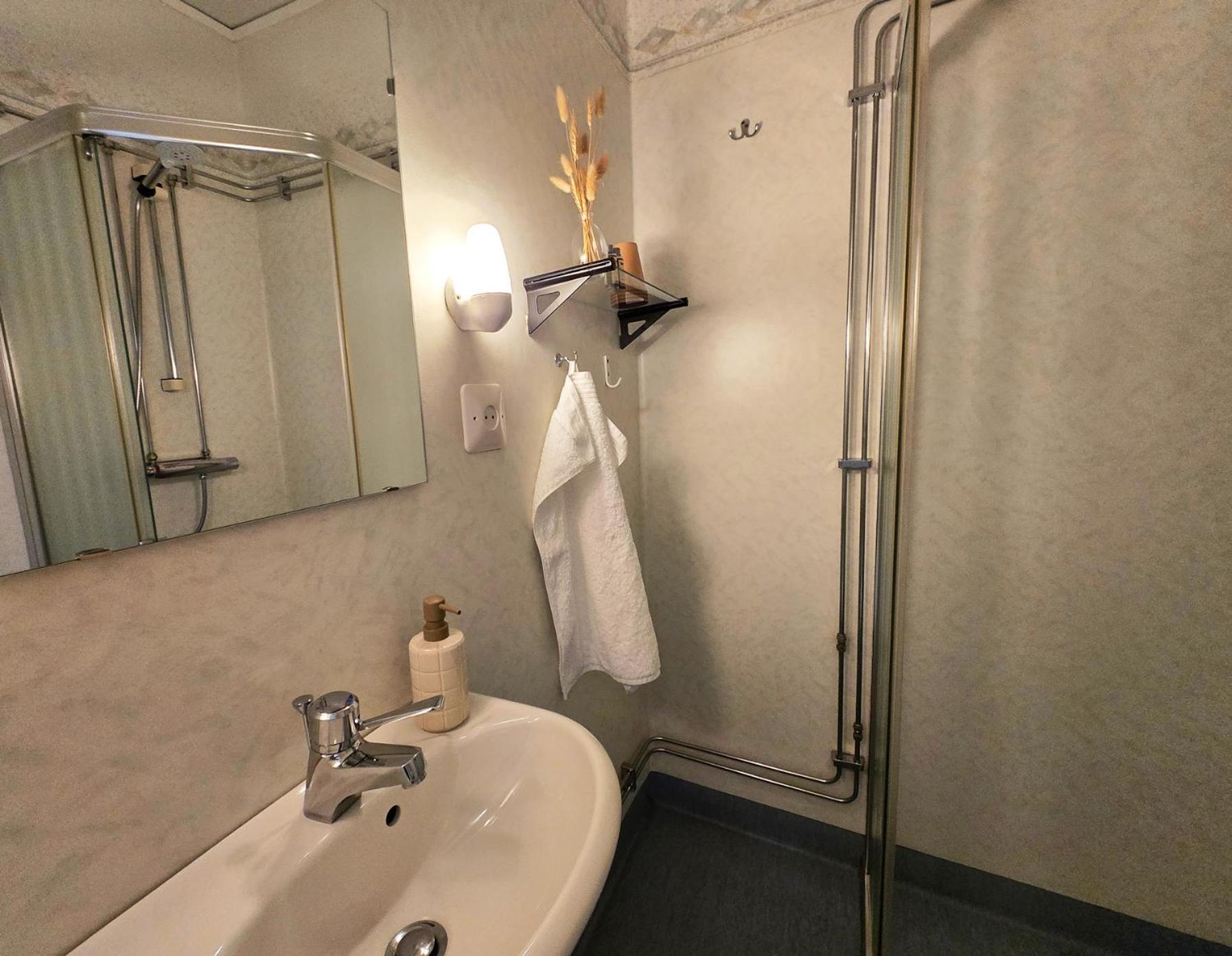 Hotell Slottsgatan ออสการ์ชัมน์ ภายนอก รูปภาพ