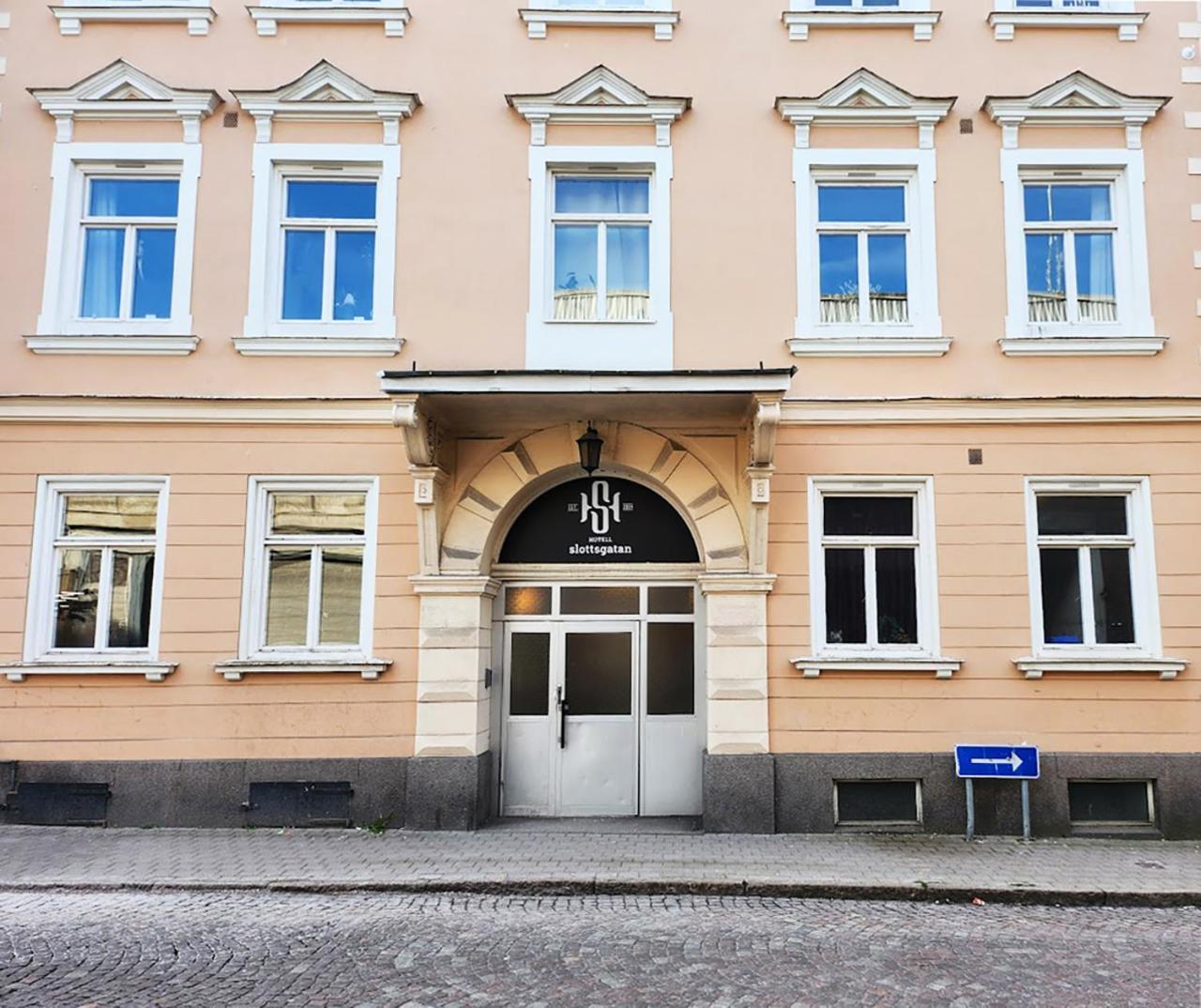 Hotell Slottsgatan ออสการ์ชัมน์ ภายนอก รูปภาพ