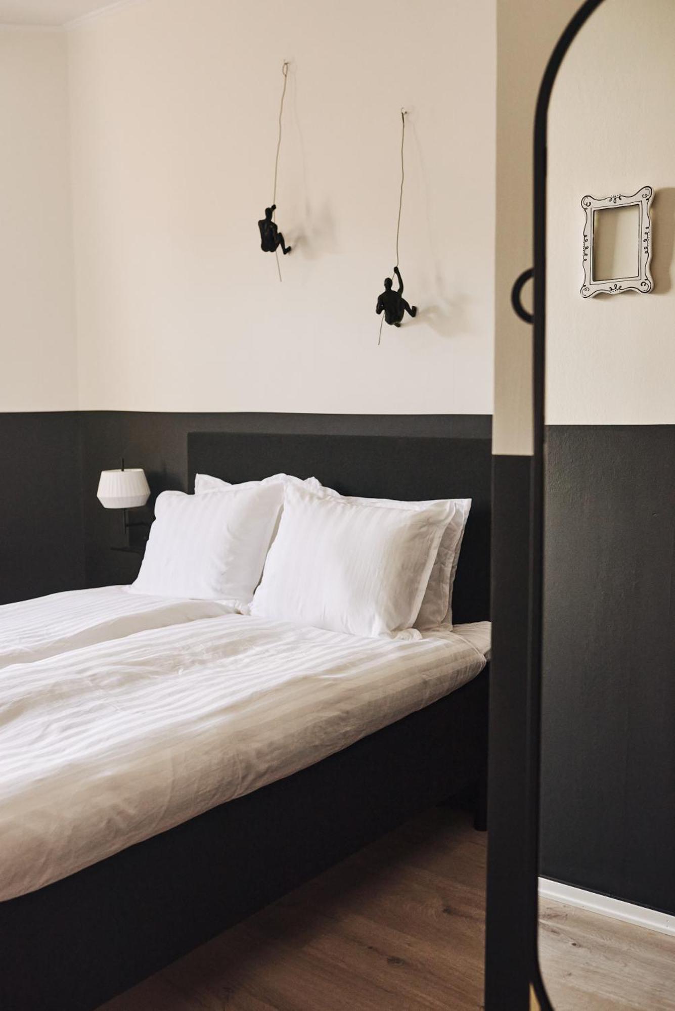 Hotell Slottsgatan ออสการ์ชัมน์ ภายนอก รูปภาพ